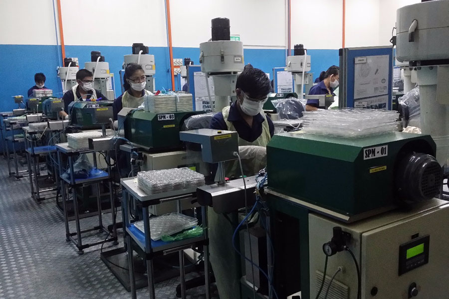 Slotting Machine